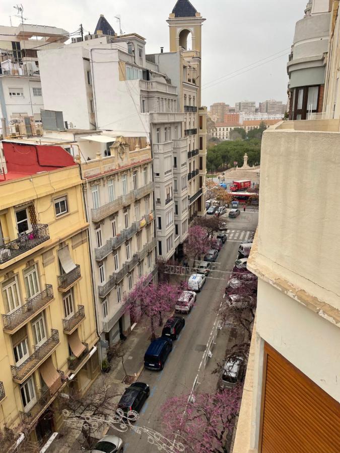 Colon Market Downtown فالنسيا المظهر الخارجي الصورة