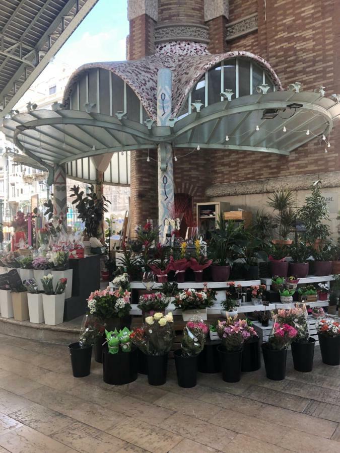 Colon Market Downtown فالنسيا المظهر الخارجي الصورة